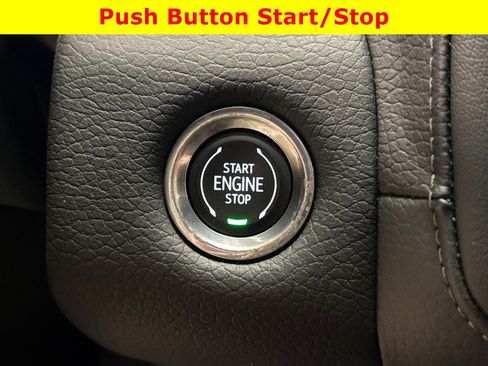 Used 2023 GMC Yukon Denali AWD/4WD image 30