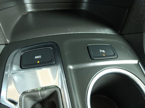 Used 2022 Chevrolet Equinox LT AWD/4WD image 40
