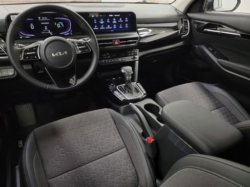 New 2026 Kia Seltos S image 34