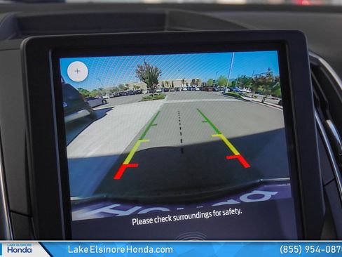 Used 2024 Ford Edge Titanium image 25