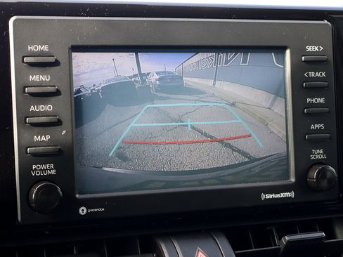 Used 2021 Toyota RAV4 XLE image 12