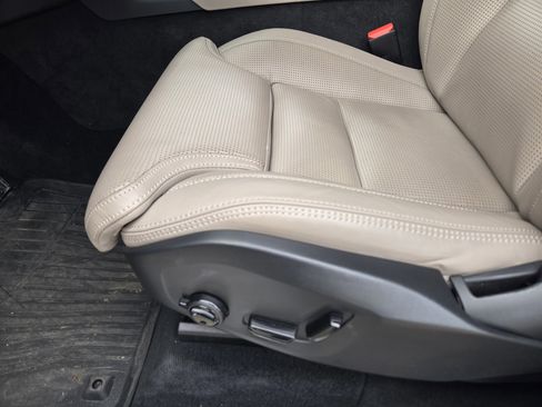 Used 2026 Volvo XC90 B6 Ultra w/ Protection Package Premier AWD/4WD image 48