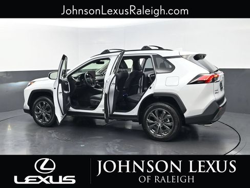 Used 2025 Toyota RAV4 Limited w/ Advanced Technology Package AWD/4WD image 37