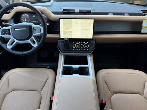 New 2026 Land Rover Defender 110 X-Dynamic SE AWD/4WD image 25