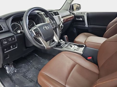 Used 2023 Toyota 4Runner Limited AWD/4WD image 18