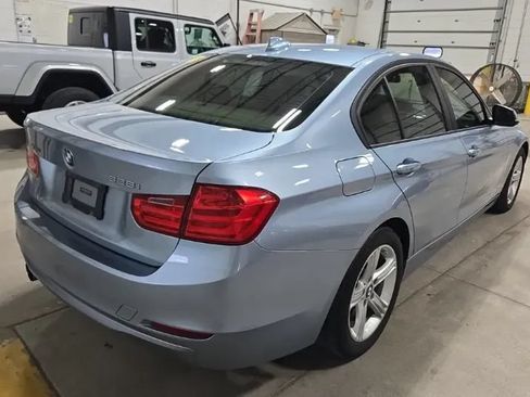 Used 2014 BMW 328i xDrive Sedan AWD/4WD image 2