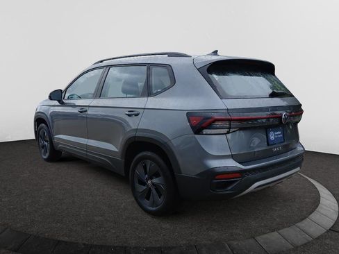 Used 2025 Volkswagen Taos S FWD image 3