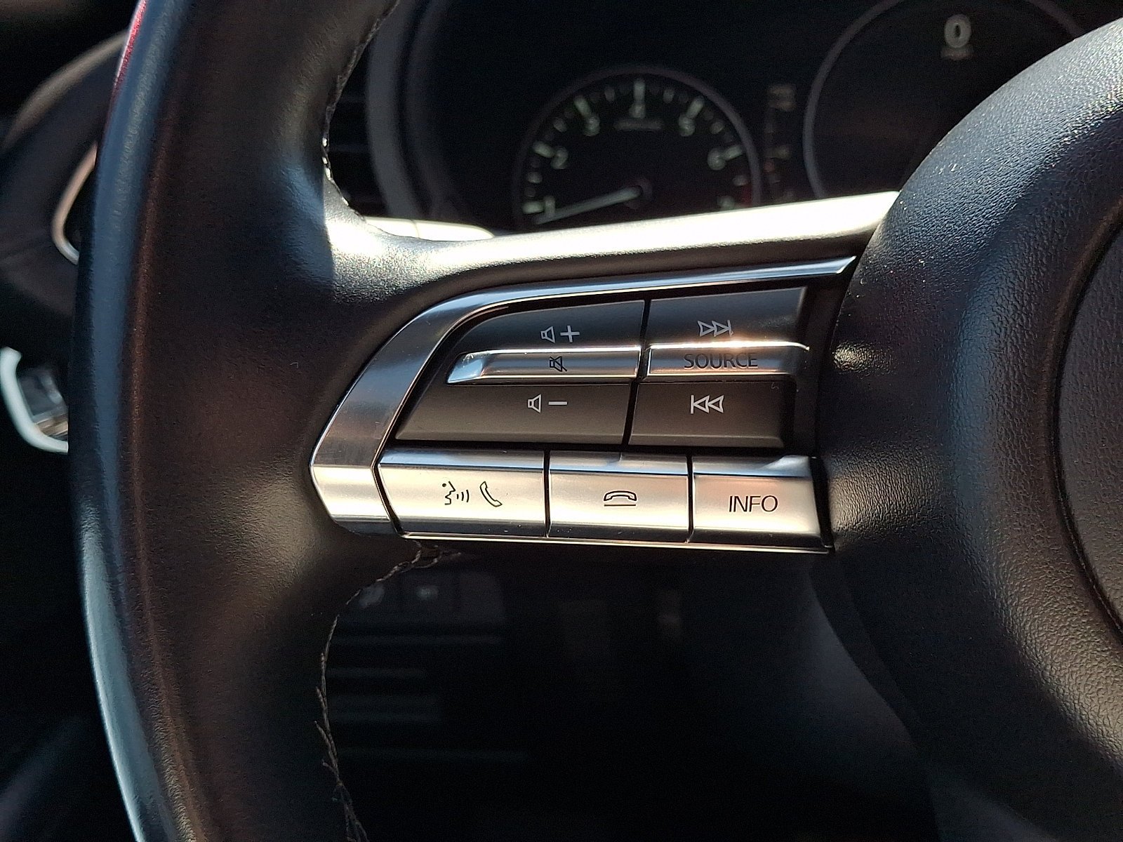 Certified 2022 MAZDA MAZDA3 s FWD image 22