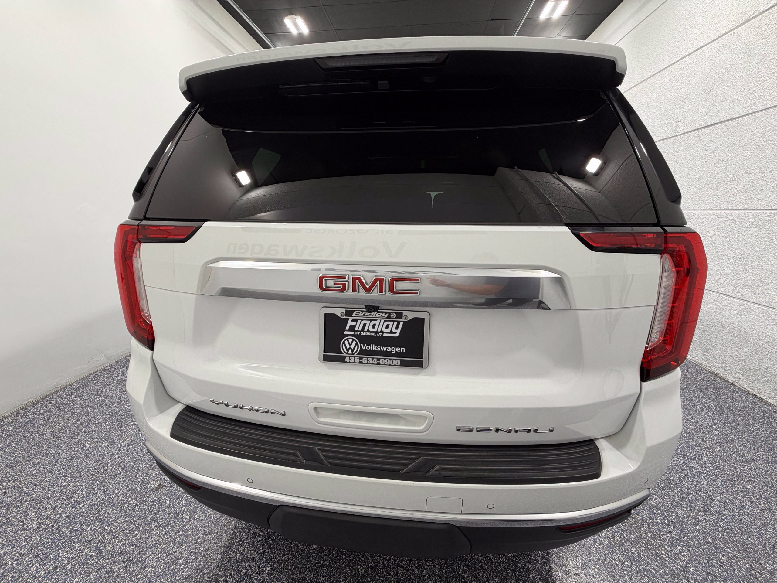 Used 2021 GMC Yukon Denali AWD/4WD image 7