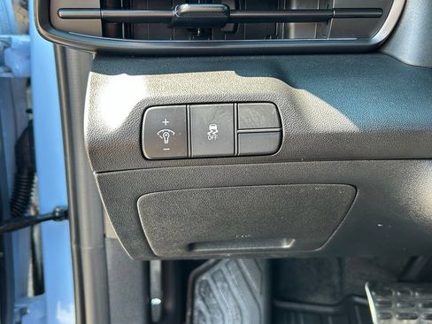 Used 2025 Hyundai Elantra N FWD image 13
