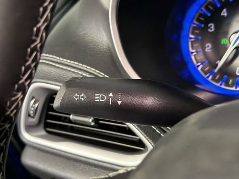 New 2026 Chrysler Pacifica Select image 16