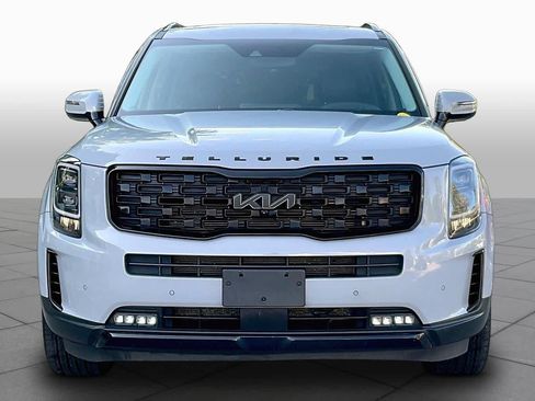 Used 2022 Kia Telluride SX w/ SX Prestige Package AWD/4WD image 3