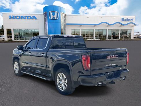 Used 2022 GMC Sierra 1500 Denali AWD/4WD image 3