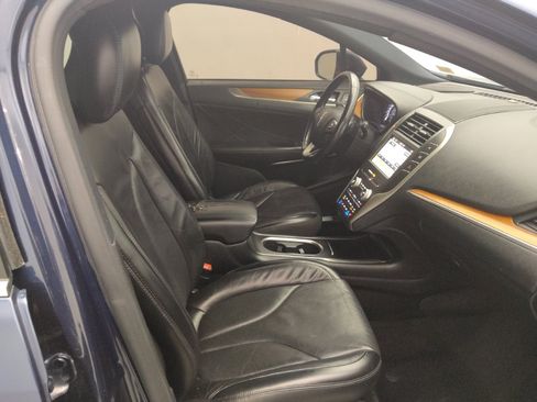 Used 2017 Lincoln MKC Reserve FWD image 21