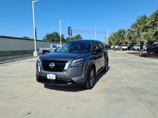 Used 2023 Nissan Pathfinder S FWD video 1