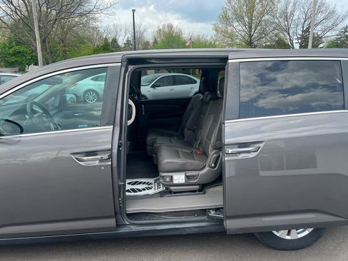 Used 2016 Honda Odyssey EX-L image 28