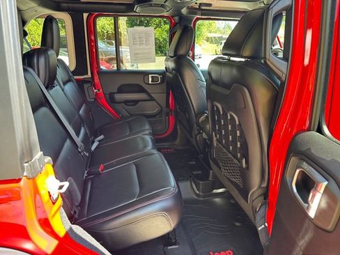 Used 2020 Jeep Wrangler Unlimited Rubicon AWD/4WD image 10