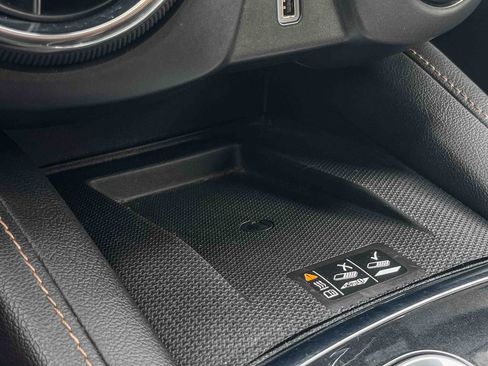 Used 2019 Chevrolet Blazer Premier w/ Sun and Wheels Package image 34