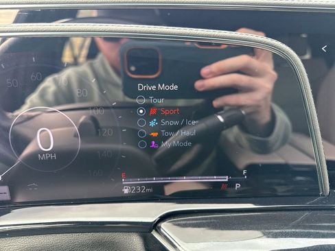 Used 2023 Cadillac Escalade Sport image 26