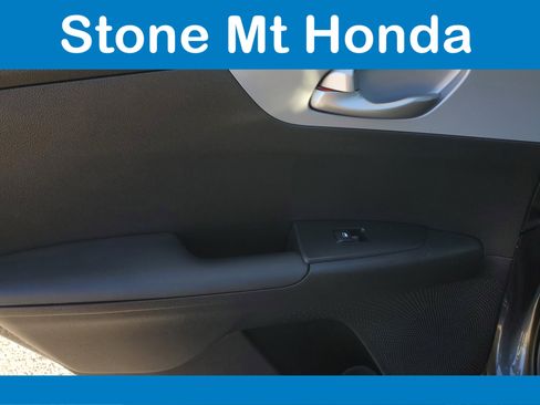 Used 2024 Kia Forte LXS image 12