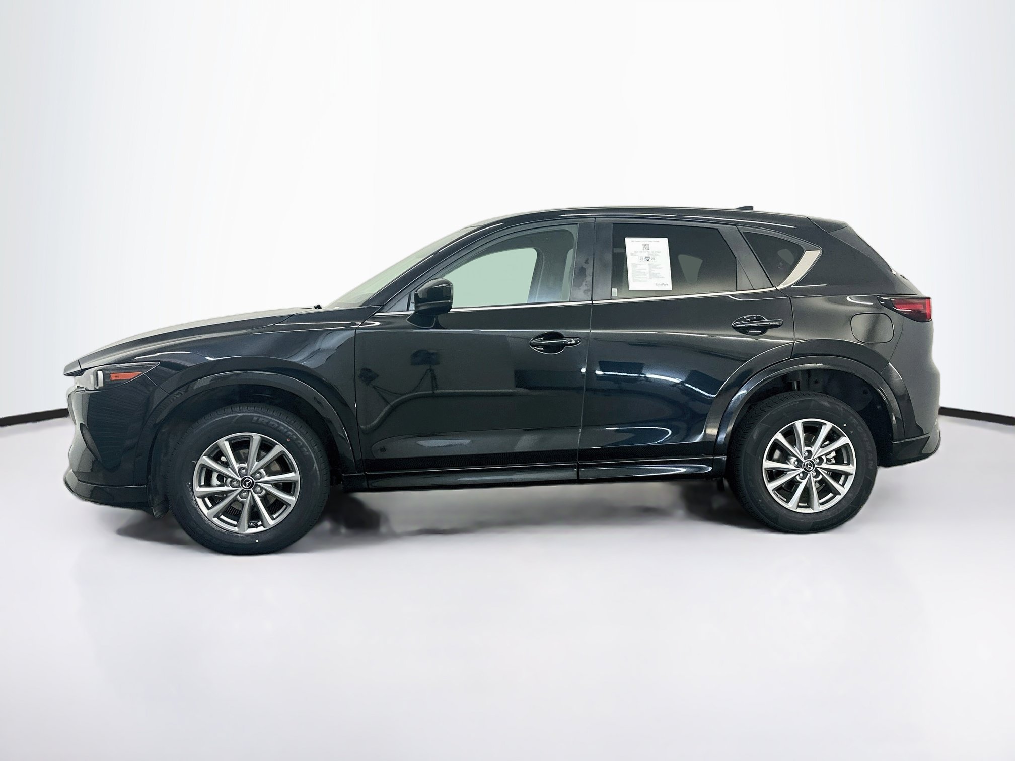 Used 2025 MAZDA CX-5 AWD 2.5 S w/ Select Package image 4