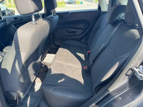Used 2019 Ford Fiesta SE FWD image 22
