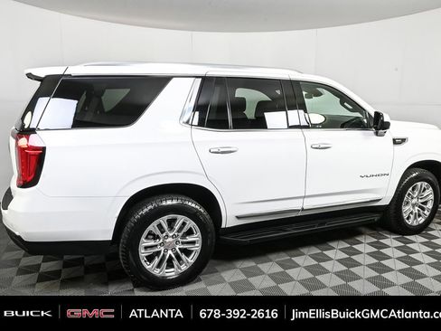 Used 2024 GMC Yukon SLT image 27