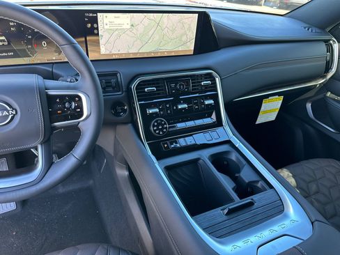 New 2026 Nissan Armada Platinum Reserve image 32