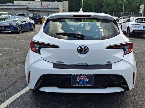 Certified 2024 Toyota Corolla SE FWD image 5