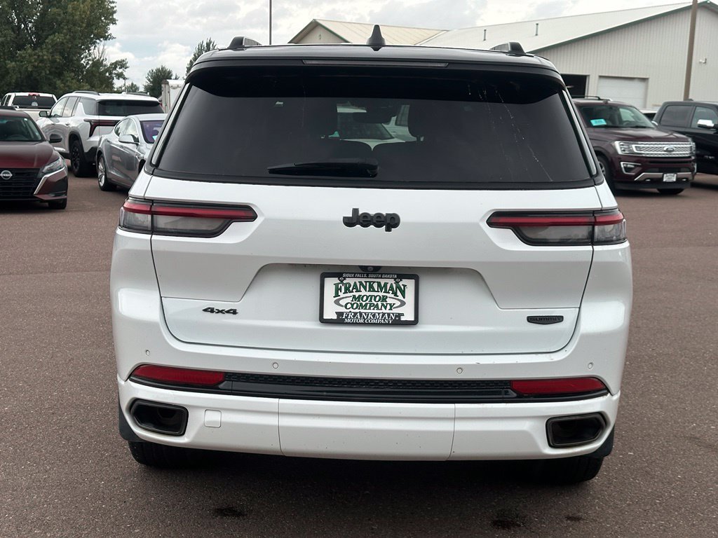 Used 2023 Jeep Grand Cherokee L Summit w/ High Altitude Package AWD/4WD image 38