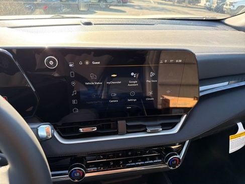 New 2026 Chevrolet Equinox LT w/ Convenience Package II image 28