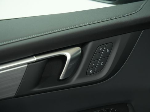 New 2026 Buick Enclave Preferred image 24