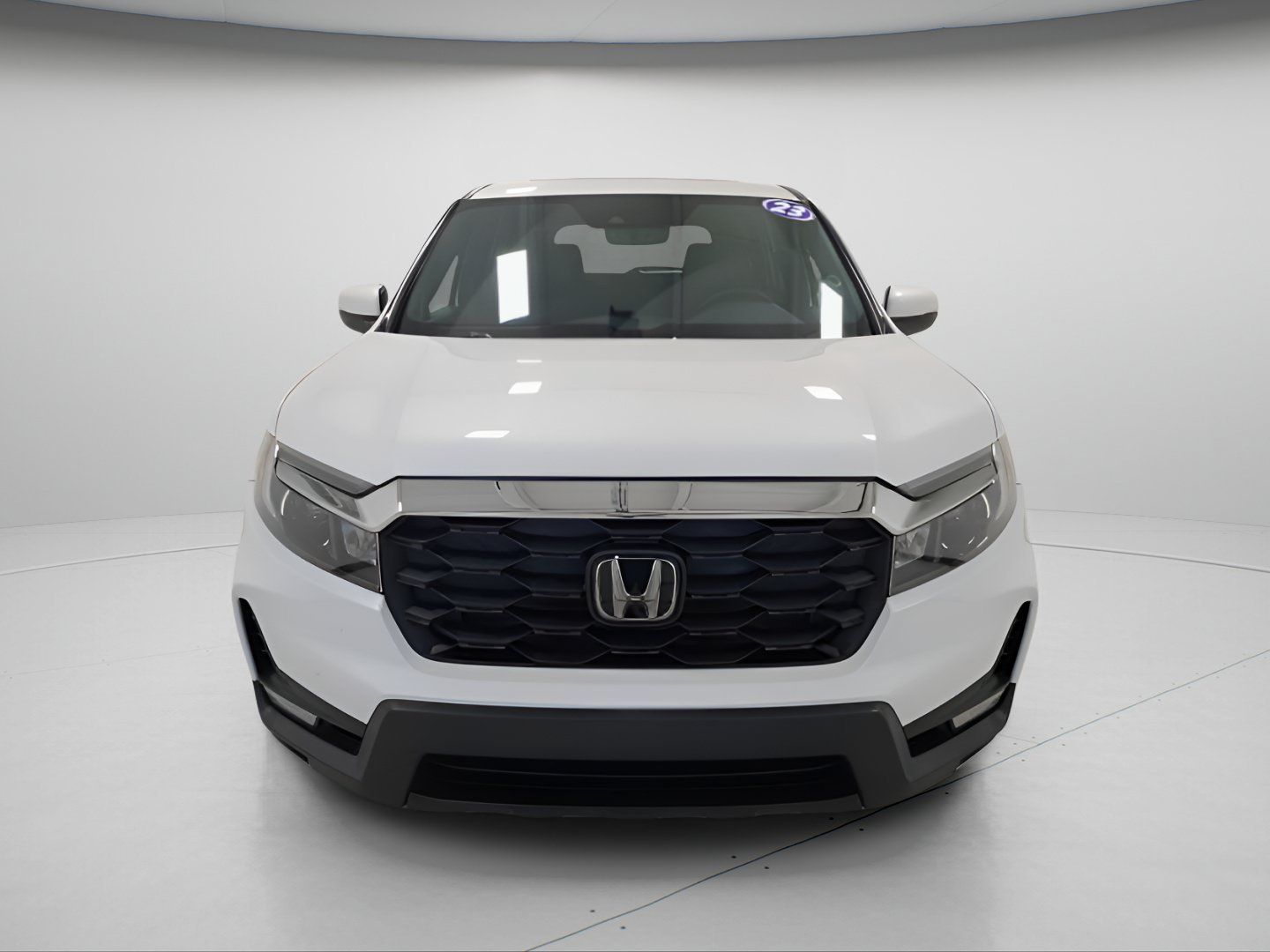 Used 2023 Honda Passport EX-L image 2