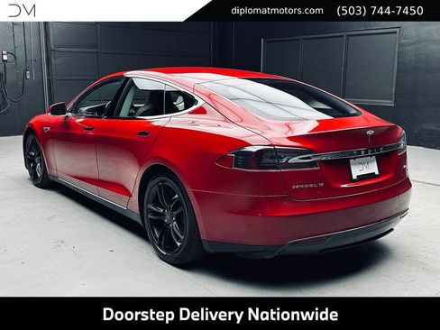 Used 2016 Tesla Model S 70D AWD/4WD image 4