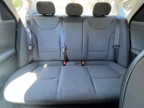 Used 2025 Kia K4 FWD image 37