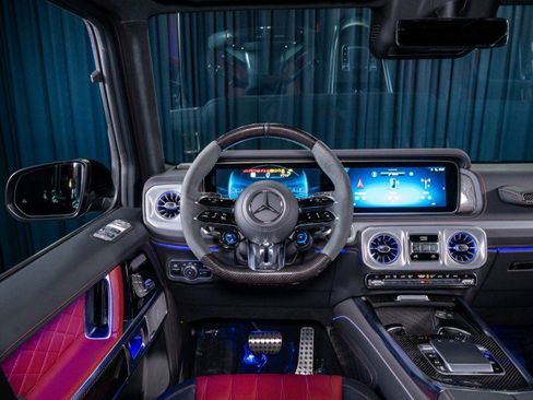 Used 2025 Mercedes-Benz G 63 AMG 4MATIC image 14