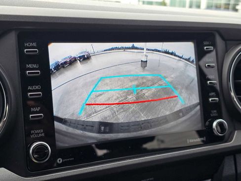 Used 2020 Toyota Tacoma TRD Off-Road image 28