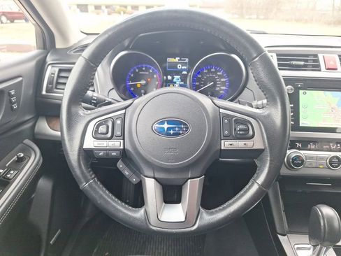Used 2017 Subaru Outback 2.5i Limited image 14
