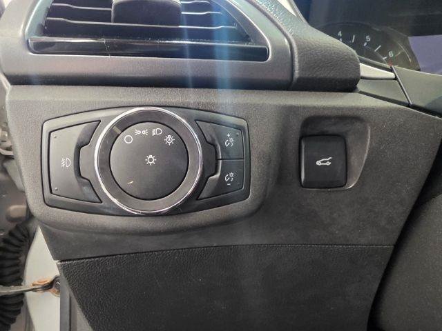 Used 2014 Ford Fusion SE w/ Equipment Group 201A FWD image 15