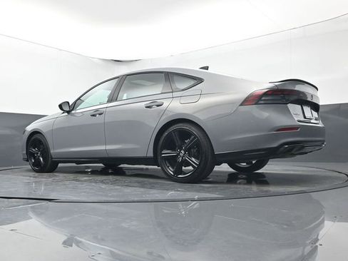 Used 2025 Honda Accord Sport image 21