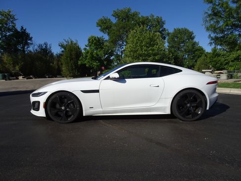 New 2024 Jaguar F-TYPE Coupe AWD image 8