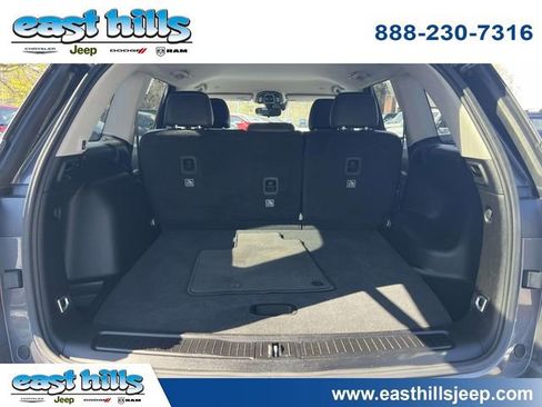 Certified 2023 Jeep Grand Cherokee Limited image 11