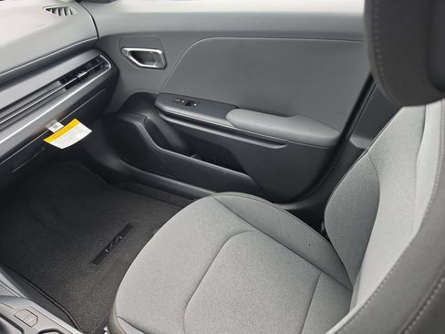 New 2026 Kia K4 FWD image 15