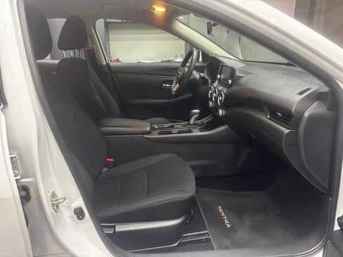 Used 2022 Nissan Sentra S FWD image 9
