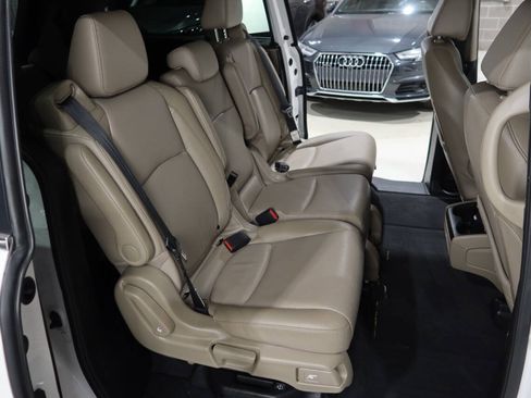 Used 2024 Honda Odyssey EX-L image 15
