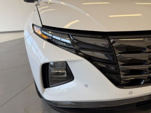 Used 2023 Hyundai Tucson Limited image 16