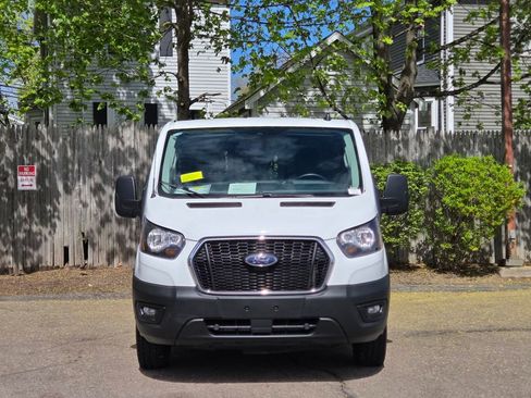 Used 2025 Ford Transit 250 Low Roof w/ Exterior Upgrade Package RWD image 9