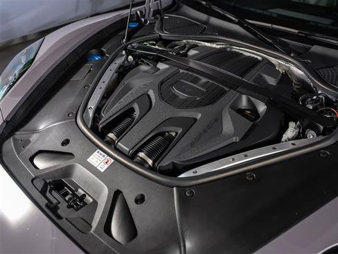 Certified 2024 Porsche Panamera 4 AWD/4WD image 16