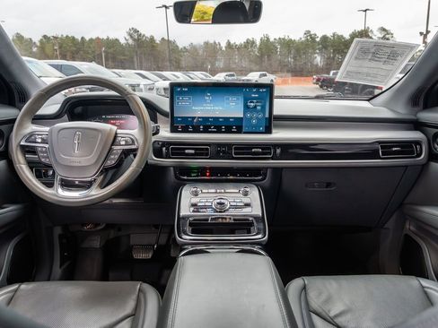 Used 2021 Lincoln Nautilus Reserve w/ Monochromatic Package image 22