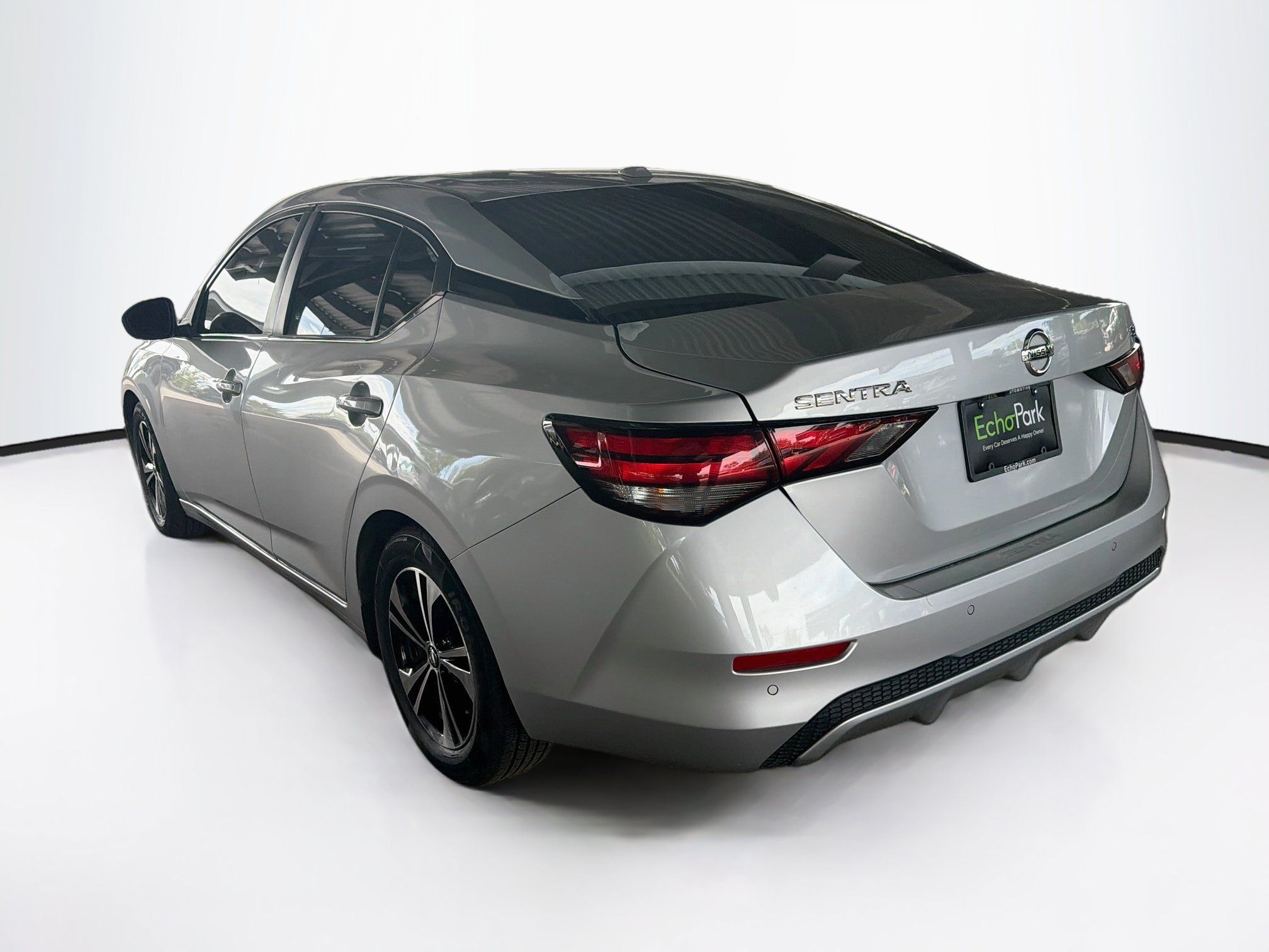 Used 2023 Nissan Sentra SV FWD image 5